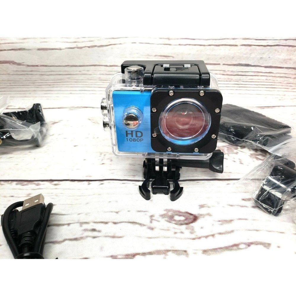 Blue Outdoor Sports Action Camera 30m Waterproof 170 Degree Wide Angle Lens HD